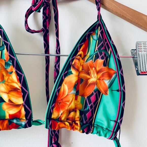 HOST PICK PrettyLittleThing Multi Mixed Print Bikini Top and Bottom Set - Picture 3 of 5